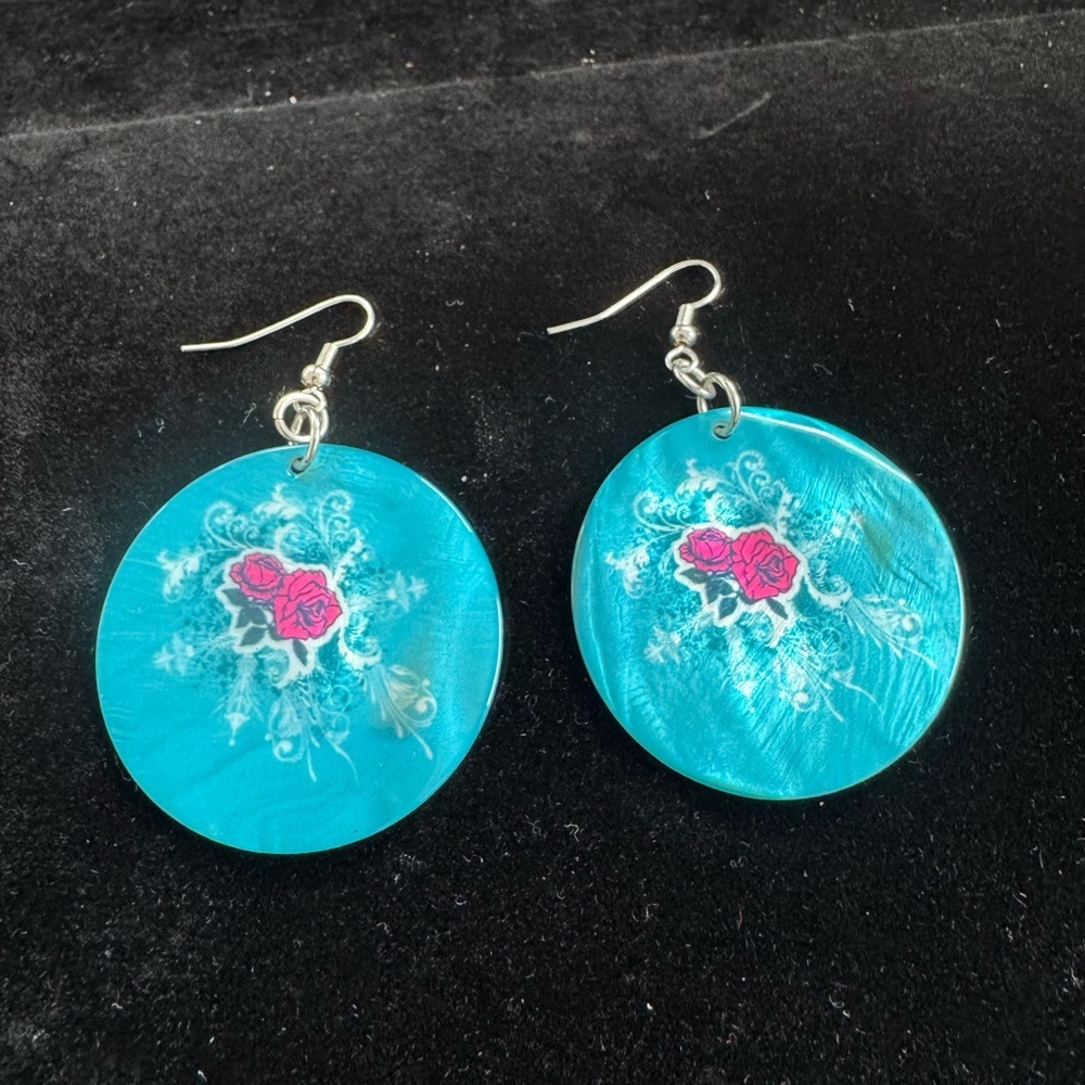Vintage Y2K Art Deco Moonstone Iridescent Rose Shell Earrings